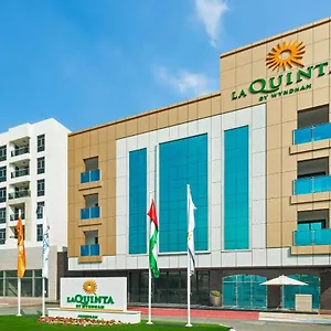 La Quinta By Wyndham Jumeirah Dubái
