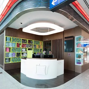 Sleep 'n Fly Sleep Lounge, A-gates Terminal 3 - Transit Only Kapselhotell